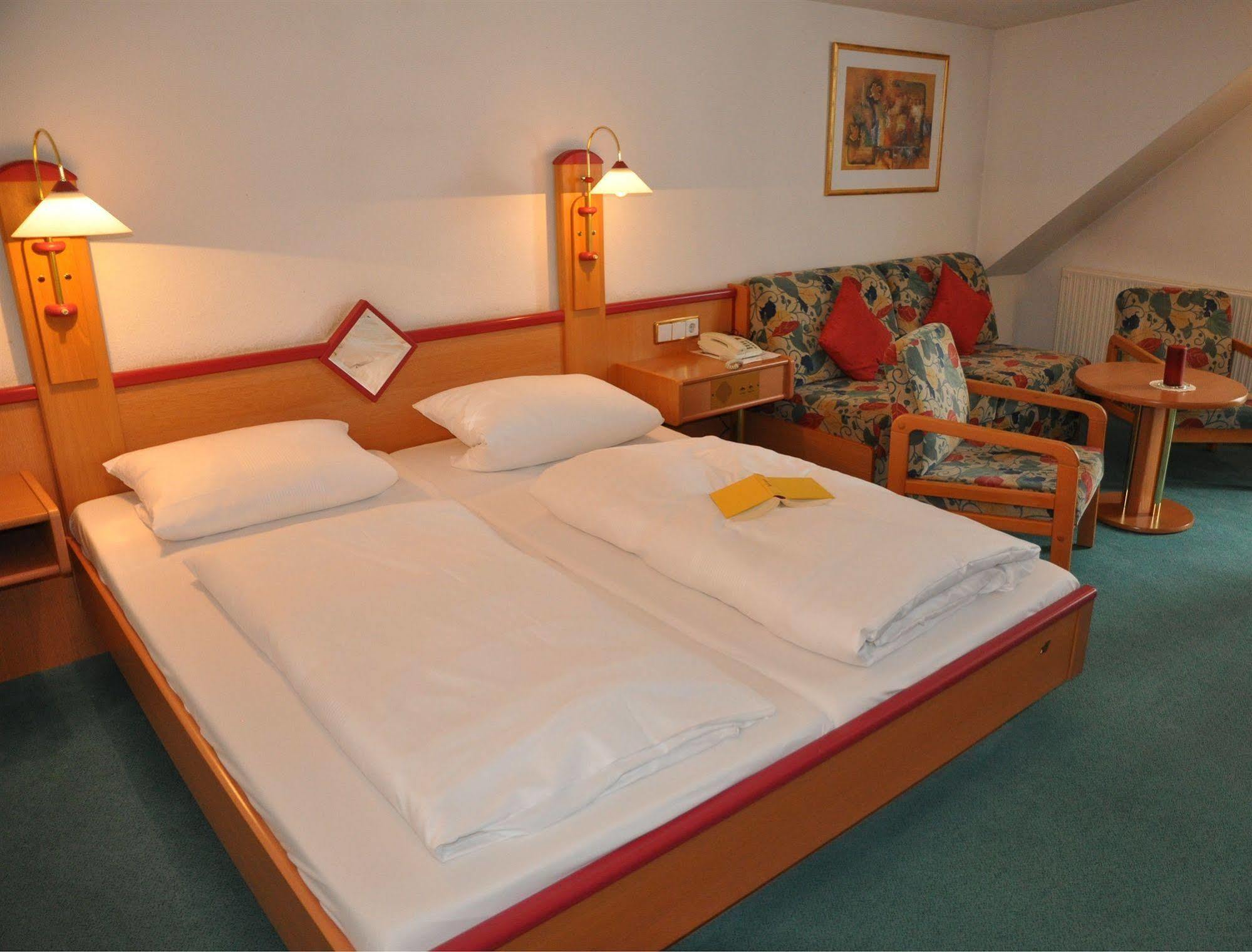 Lindenhof Hubmersberg Отель 4*