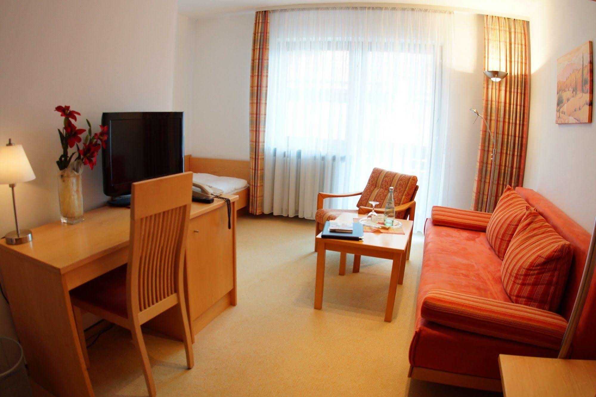 Lindenhof Hubmersberg Отель 4*